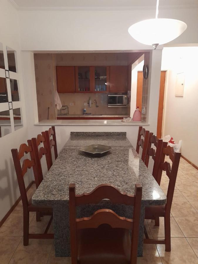 Aconchegante E Amplo Apartamento Familiar Pertinho Da Praia! Apartamento